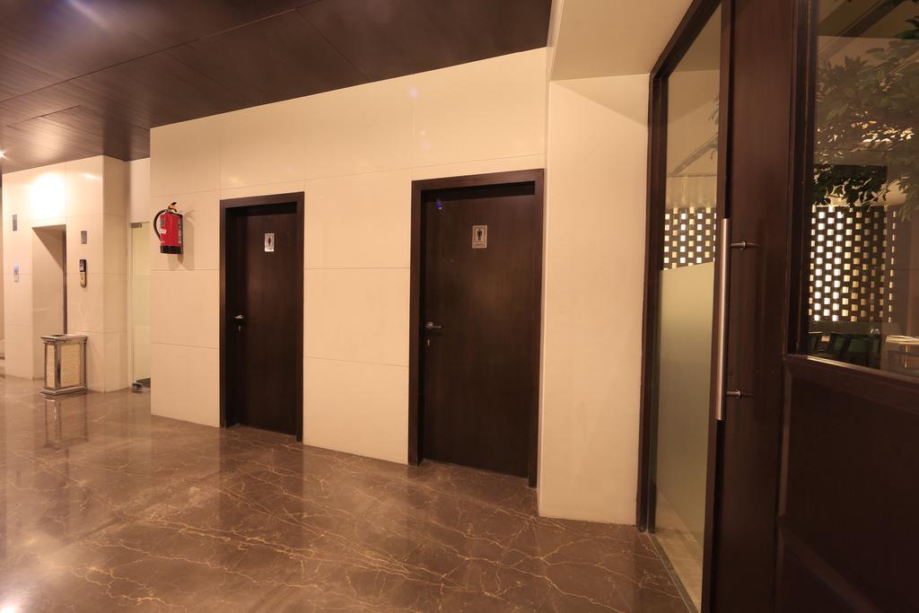 Hotel Regalia Tirupati Exterior foto