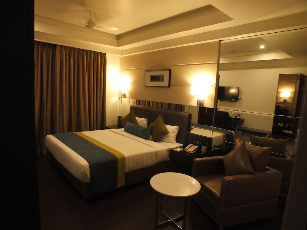 Hotel Regalia Tirupati Exterior foto