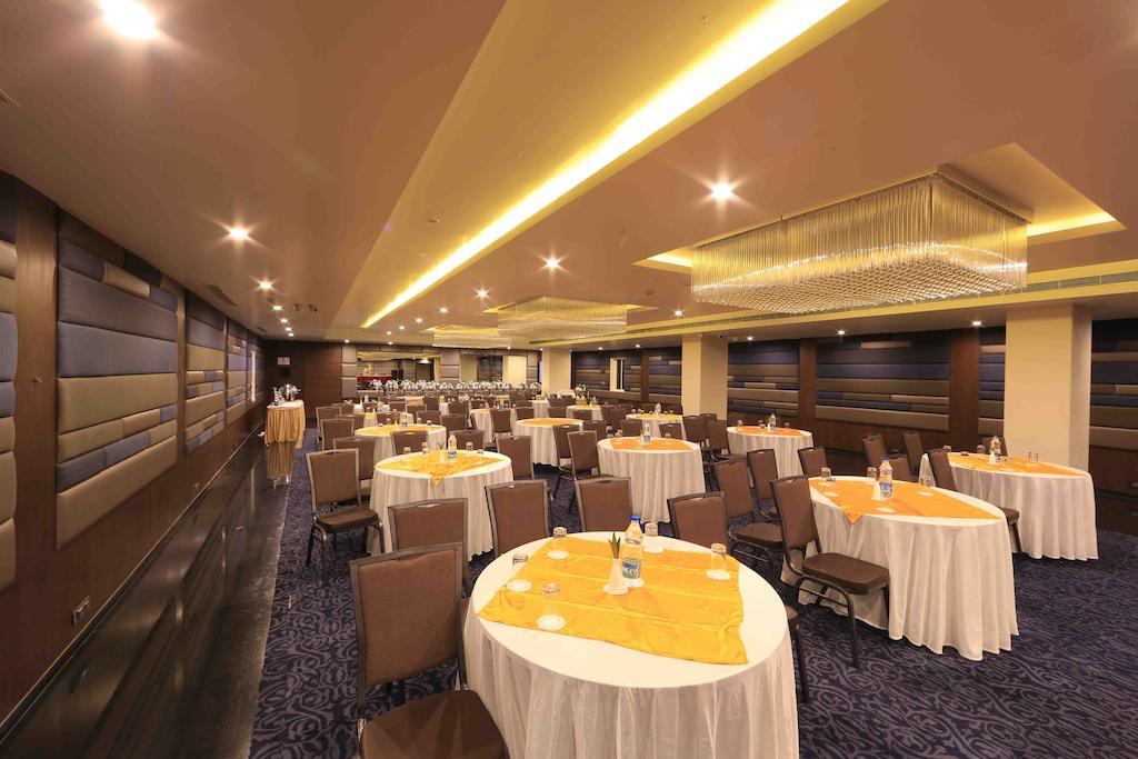 Hotel Regalia Tirupati Exterior foto