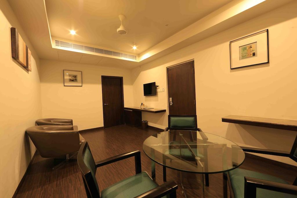 Hotel Regalia Tirupati Exterior foto